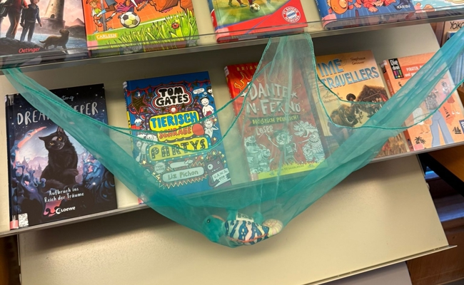 Kuscheltierparty in der Bibliothek begeistert