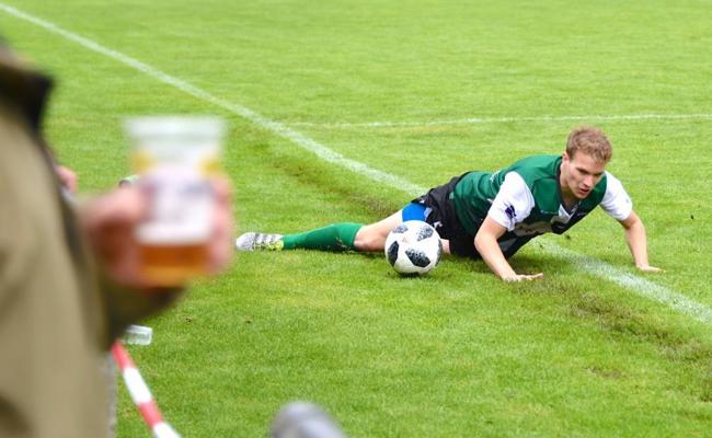 Trainerabschied gegen Leader