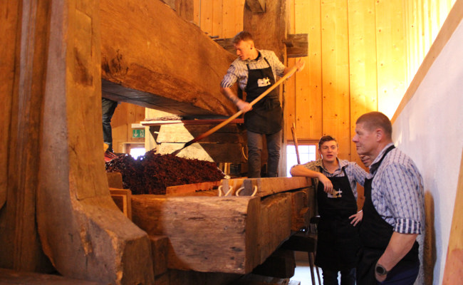 Was Berneck bewegte: Verlorene und wiederbelebte Traditionen