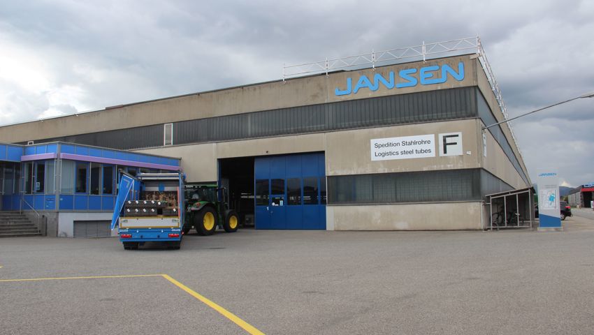 Die Mubea war in drei Jansen-Hallen eingemietet. Die Mubea war in drei Jansen-Hallen eingemietet.