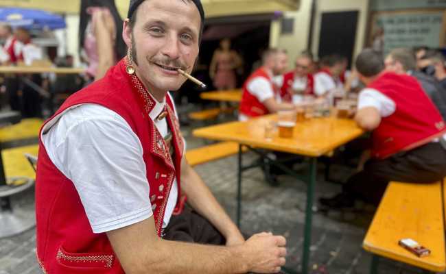 Die Zähne mit Bier geputzt: So überlebt man drei Tage Ausnahmezustand