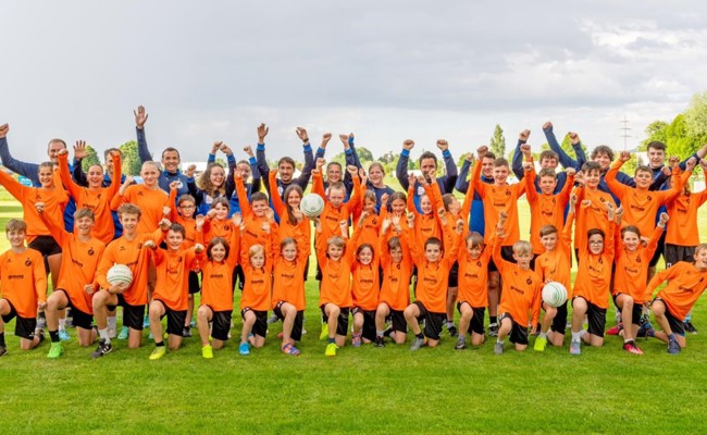 Das U14-Team setzt der starken Saison des JFB Widnau die Meisterkrone auf