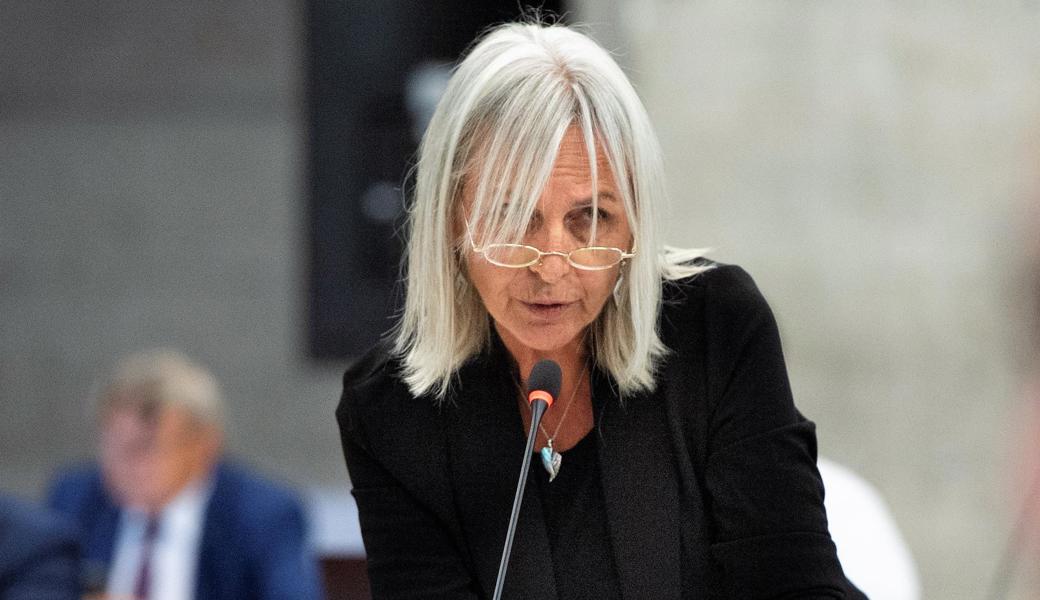 Carmen Bruss (hier während der Septembersession auf dem Olma-Areal) kritisiert die staatlichen Massnahmen zur Eindämmung der Corona-Pandemie. Besser als die Zertifikatregelung wäre ihrer Meinung nach eine Testpflicht für alle, egal ob geimpft oder nicht.