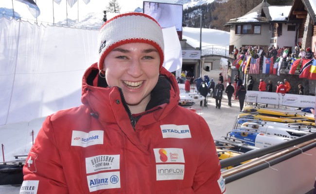 Die 18-jährige Julie Leuenberger überzeugt in ihrer zweiten Bobsaison als Anschieberin im Weltcup