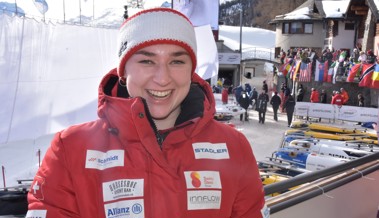 Die 18-jährige Julie Leuenberger überzeugt in ihrer zweiten Bobsaison als Anschieberin im Weltcup Die 18-jährige Julie Leuenberger überzeugt in ihrer zweiten Bobsaison als Anschieberin im Weltcup