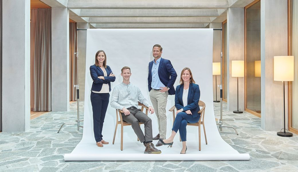 Von links nach rechts: Alexandra Venzin und Marco Cristuzzi (Cristuzzi Architektur AG), Daniel Romer und Andrea Cristuzzi (Cristuzzi Immobilien-Treuhand AG)