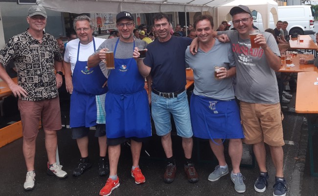 Das eigene Bier schmeckt am besten – egal, ob's regnet oder stürmt