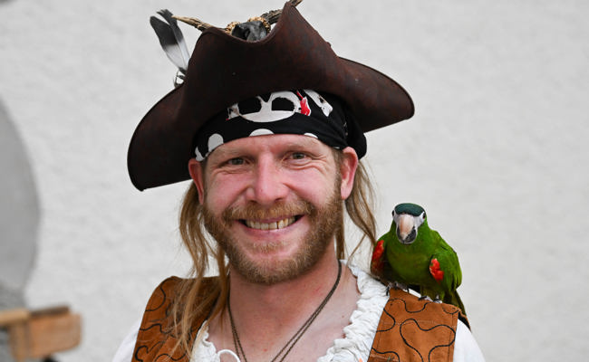 Sing- und Ziervogelverein zeigt gefiederte, exotische Schönheiten