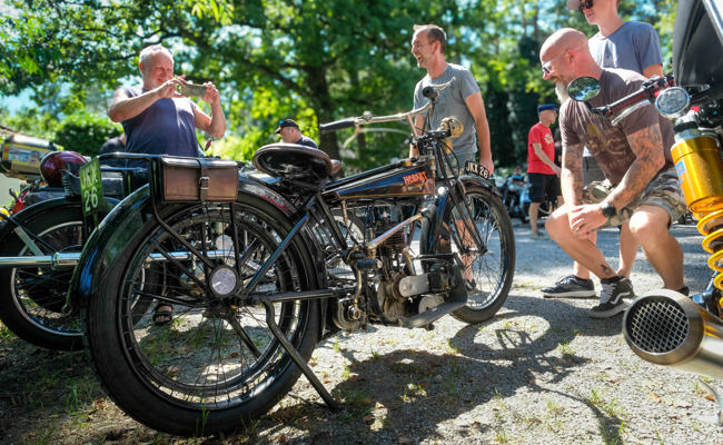 Bikertreffen in der Heuwiese - Very British und zum Teil very old
