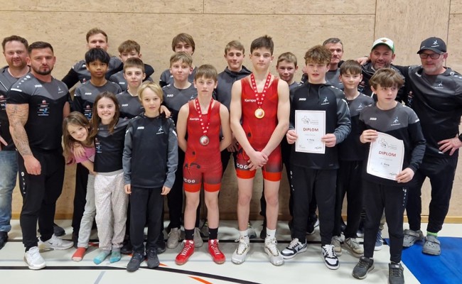 Tinio Ritter wird Schweizer Meister der Junioren, Lio Rüegg gewinnt die Silbermedaille