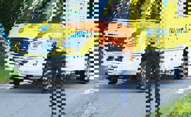 Nach Zusammenprall: Motorradfahrer bei Unfall leicht verletzt