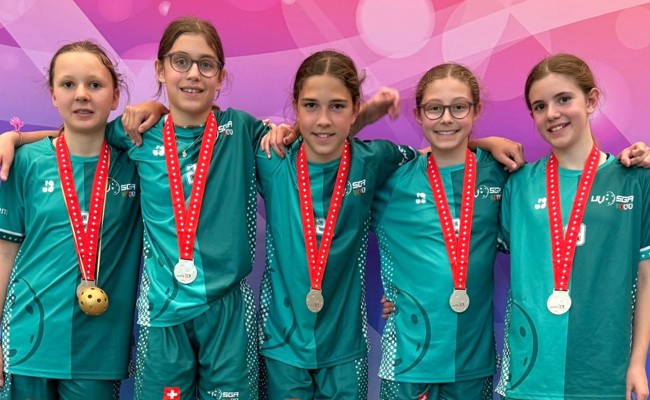 Medaillen für U15 und U13: Gators-Spielerinnen gewinnen Silber und Bronze gegen die Besten der Schweiz