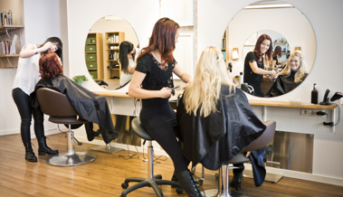 Coiffeusen-Klischees: «Es ist mehr als nur Haare schneiden»