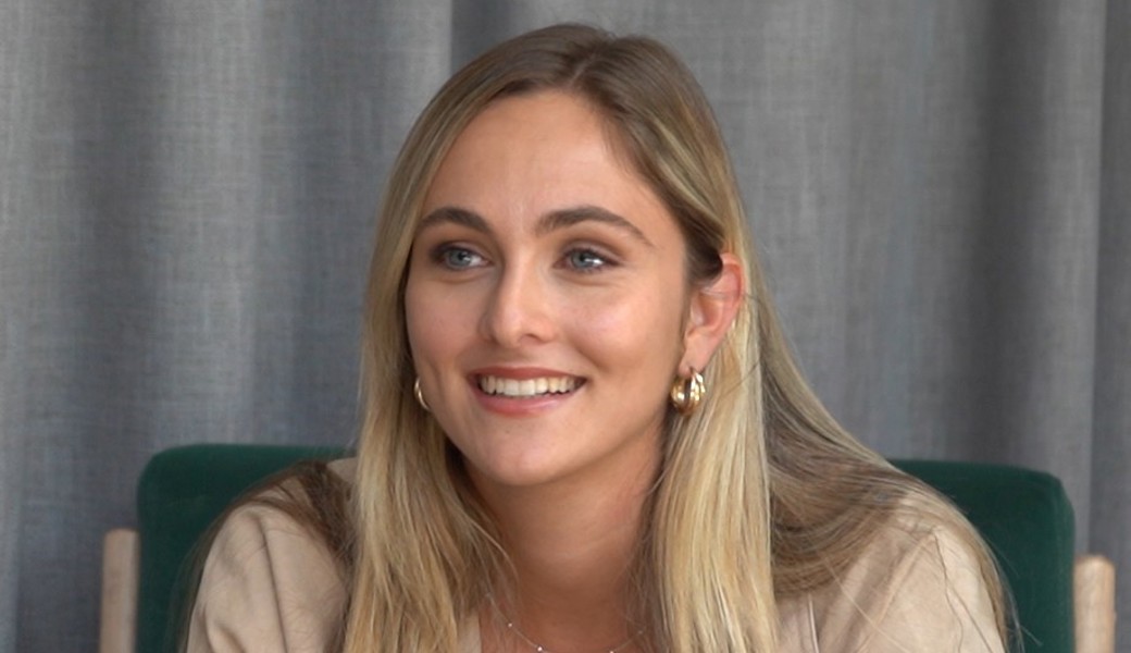 Tänzerin Arina Luisa hat die Chance, erneut einen Influencer-Preis zu gewinnen