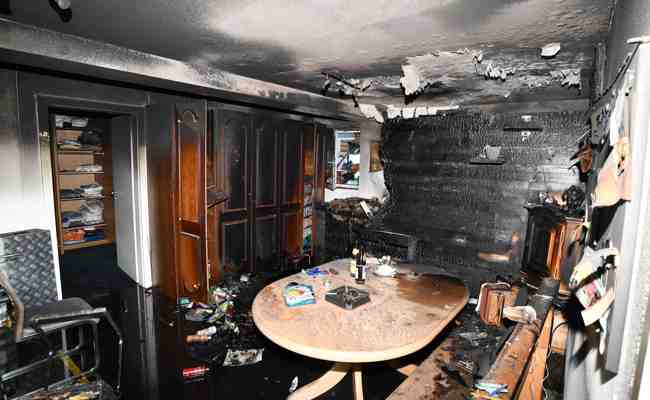 Grosser Sachschaden nach Brand in Einfamilienhaus