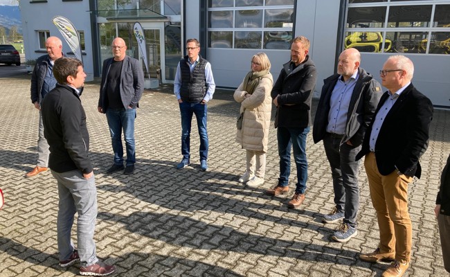 Gemeinderat besichtigte die Faba Fahrzeugbau AG