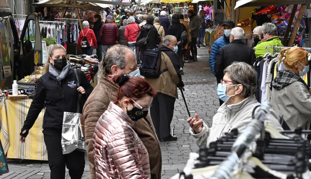 Maimarkt in Altstätten: Je mehr geimpft sind, umso eher möchte man wieder unter die Leute.