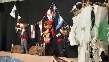 Puppentheater war zu Gast in der Bibliothek