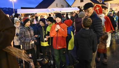 Klauseinzug auf dem Dorfplatz Marbach - die Bilder