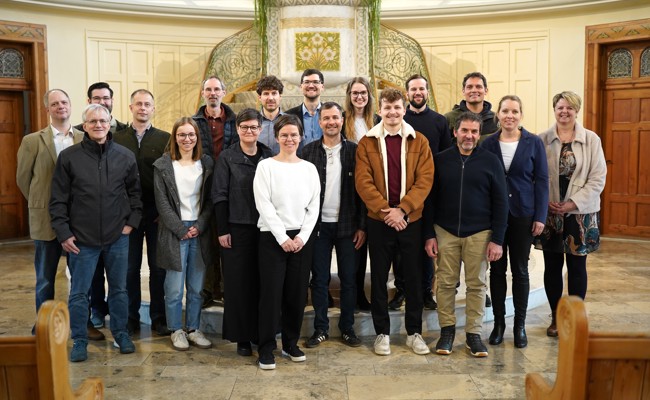 Semira Roth wird definitiv Pfarrerin und Michael Walder folgt Roger Benz als Präsident