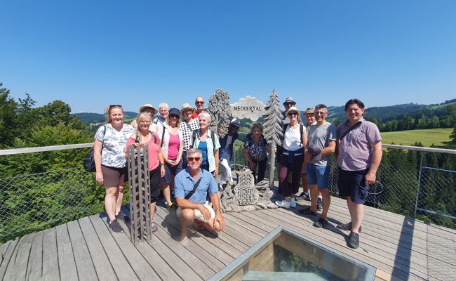 Familienchor entdeckte den Baumwipfelpfad Neckertal