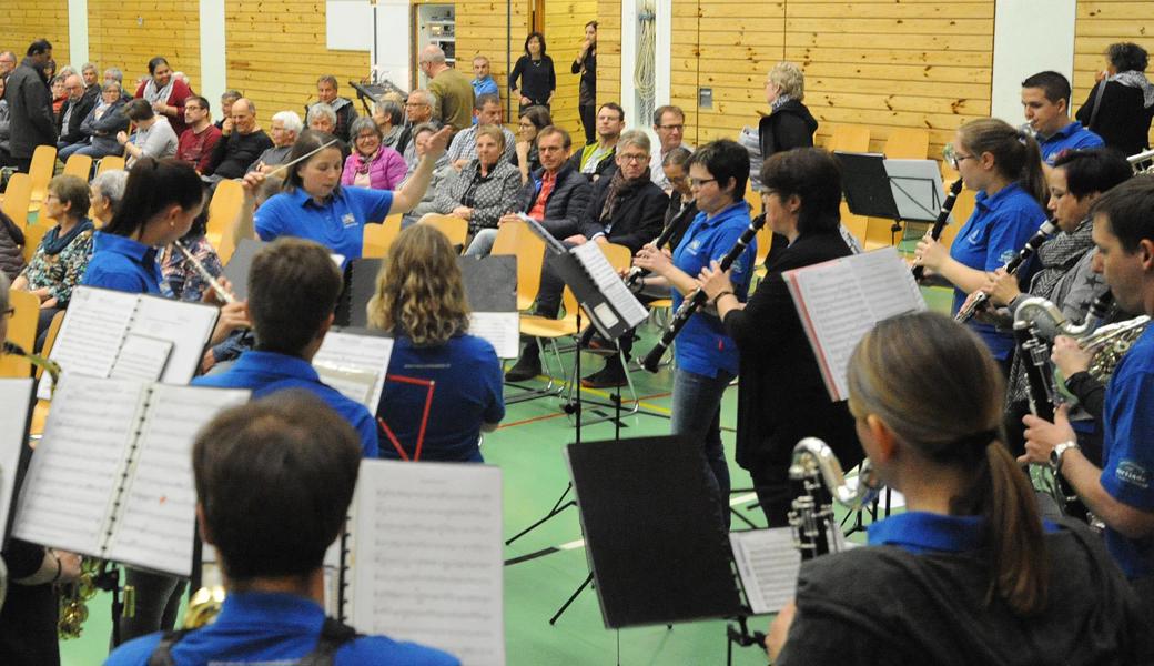 Zum Auftakt der Bürgerversammlung gaben die Musikanten den Ton an.