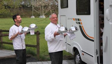 Auswärts in der eigenen Stube essen