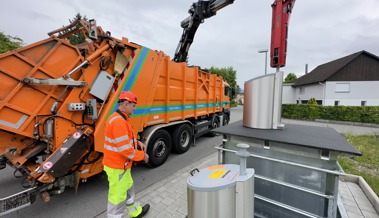 Der Kehricht soll unter die Erde,  aber es harzt bei der Umstellung auf  Unterflurcontainer