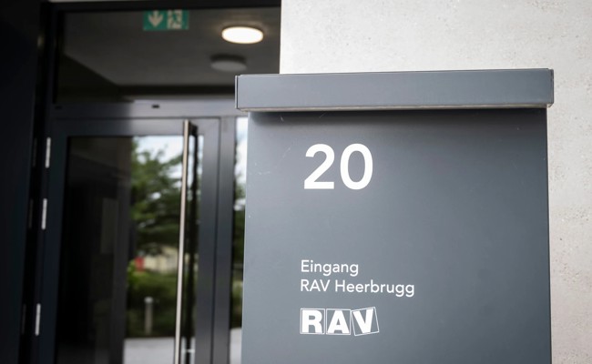 «Umstände, die wir nicht akzeptieren können»: Regierungsrat Tinner zur Beurlaubung des RAV-Chefs