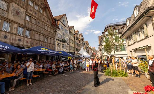 Rheintal im Jodel-Fieber: 40’000 feierten schweizerisches Brauchtum