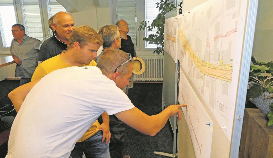 Die Pläne der neuen Rebsteiner Staatsstrasse fanden nicht überall Gefallen, vor allem nicht die deutlich schmalere Fahrbahn. 