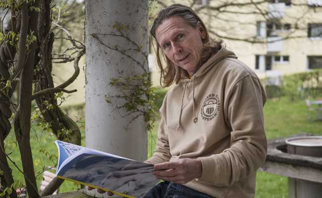 Seit 25 Jahren lädt Paul Gruber jährlich Freunde zum «Woodstock des Snowboardens» ein
