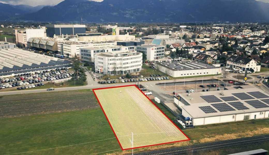 Neben dem Lidl in Widnau (vorne rechts) soll die neue Turnareana Rheintal gebaut werden. 