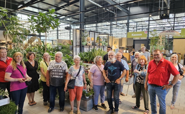Die SVP Diepoldsau besichtigt das Gartencenter Bucher