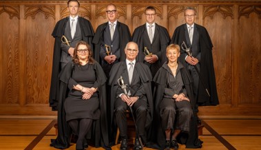 Standeskommission senkt eigene Austrittsentschädigungen und plant Infrastruktur neu