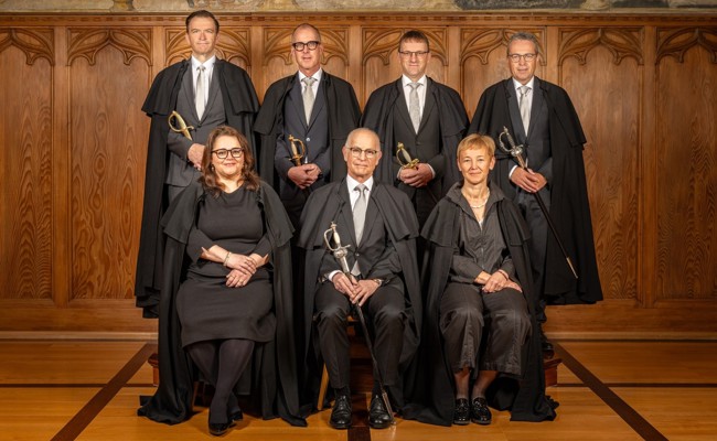 Standeskommission senkt eigene Austrittsentschädigungen und plant Infrastruktur neu