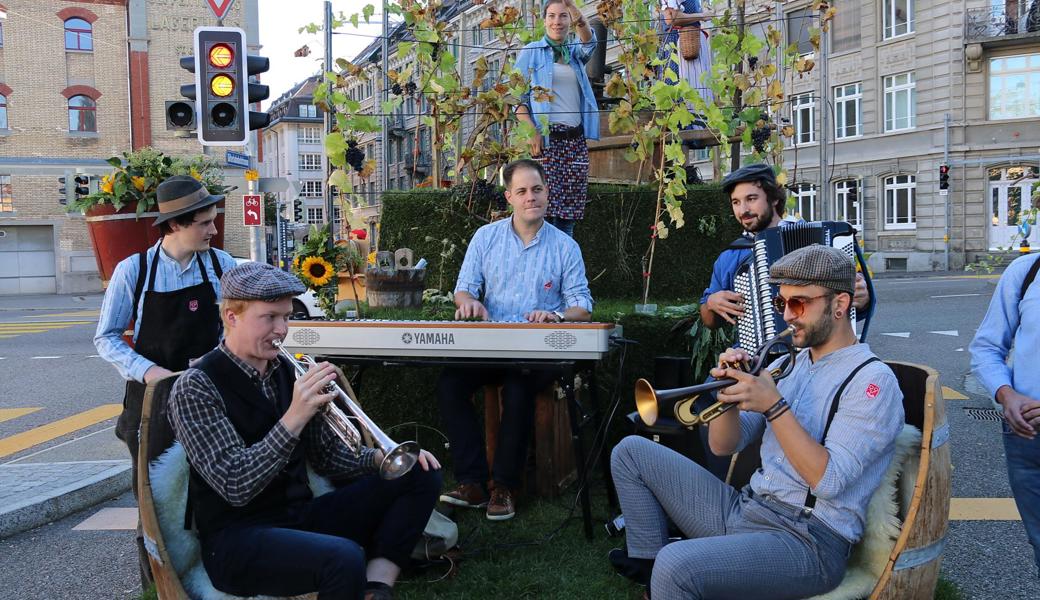 Frohes Winzerfest mit dem Maienhalde-Quartett.
