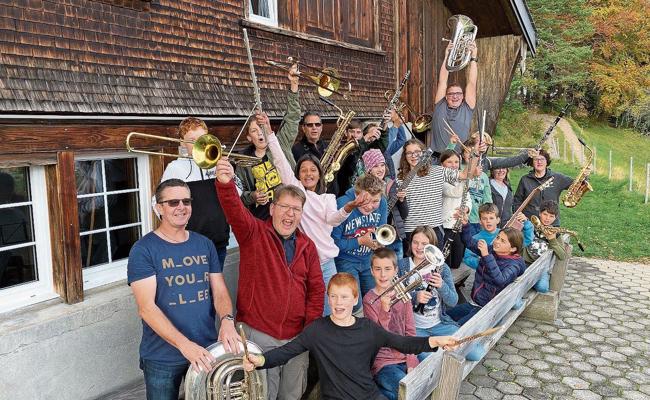 Musik stand im Vordergrund