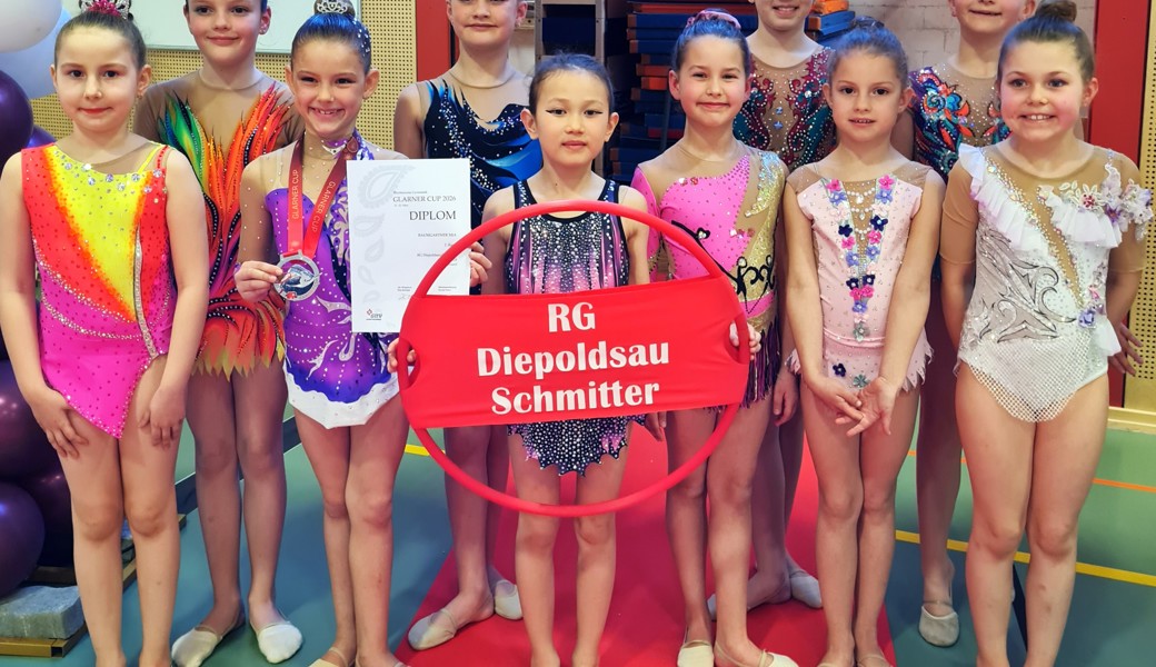 Älteste Gymnastinnen sahnen im Glarus ganze Medaillensätze ab
