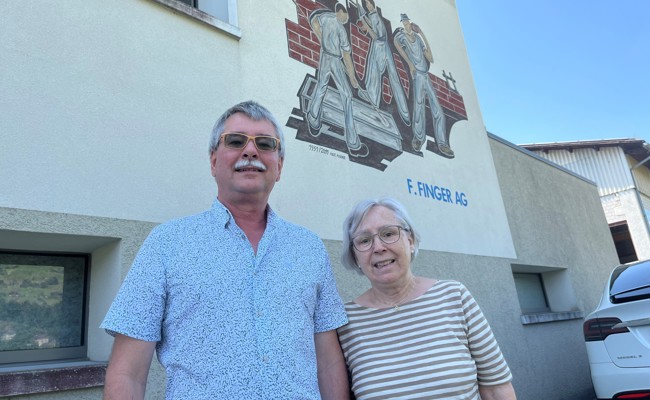 Ebnöthers Erstlingswerk auf der Fassade des Baugeschäfts Finger ist unter einer Dämmschicht verborgen