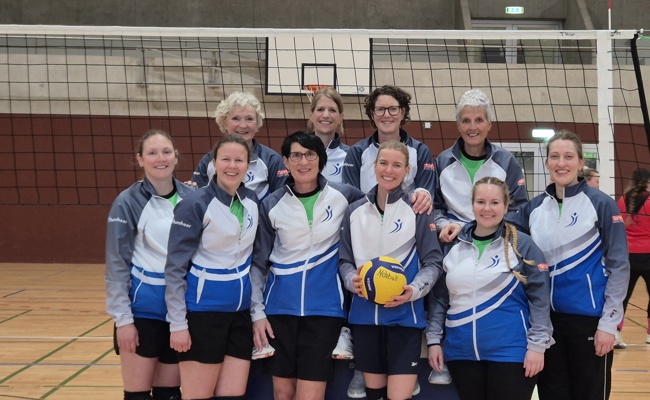 Netzballerinnen erreichen das Podest