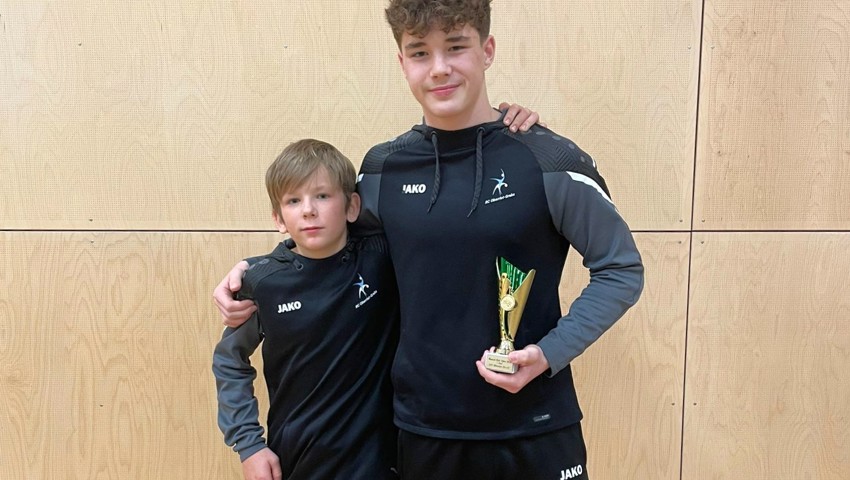 Rico Ritter (links) und Achilleas Lüchinger standen am Sonntag in München auf der Ringermatte. Rico Ritter (links) und Achilleas Lüchinger standen am Sonntag in München auf der Ringermatte.