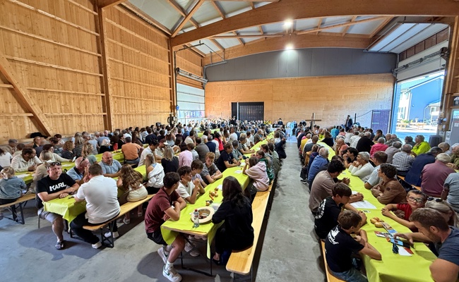 Feldgottesdienst mit Musik und Begegnung