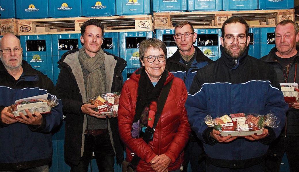 Von links: Ivo Fritsche (20 Jahre), Martin Eggenberger (10 Jahre), Monika Kammerlander (20 Jahre), Ralph Ruppaner (10 Jahre), Marco Stiefken (10 Jahre), Rainer Stiefken (30 Jahre).  Von links: Ivo Fritsche (20 Jahre), Martin Eggenberger (10 Jahre), Monika Kammerlander (20 Jahre), Ralph Ruppaner (10 Jahre), Marco Stiefken (10 Jahre), Rainer Stiefken (30 Jahre).