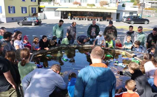 Staunen, Basteln, Lachen: Vater-Kind-Tag voller Abenteuer
