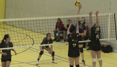 Volleyballerinnen von Rheno verlieren nach bescheidener Leistung