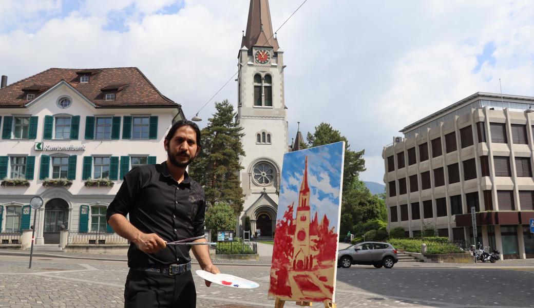 Eisa Hashemi lebt seit zwei Jahren in der Schweiz. Der Künstler aus Afghanistan leitete einen Workshop zu Landschaftsmalerei.