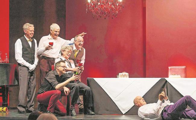 Von Mozart, Magnumflaschen und Mord