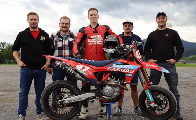 Supermoto Premiere im Rheintal: Allmendplatz wird zur Rennstrecke