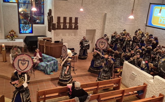 Kirche einmal anders: Fasnächtliche Show mit Tiefgang